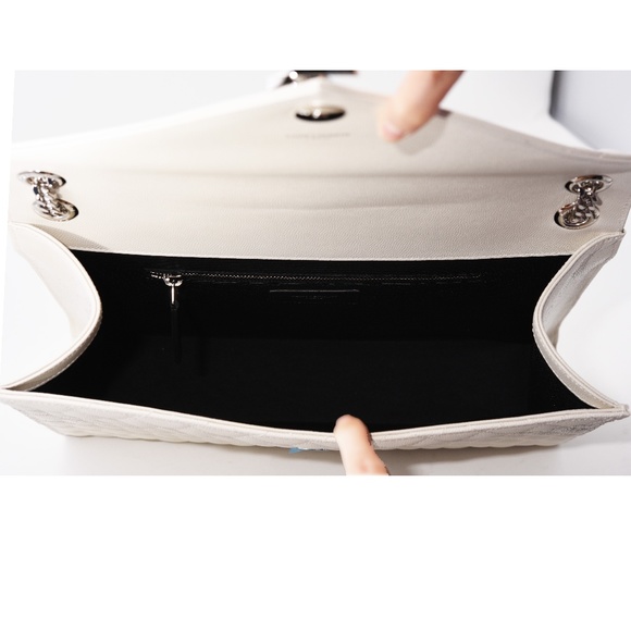 New Saint Laurent Large Monogram Envelope Shoulder - Picture 7 of 8